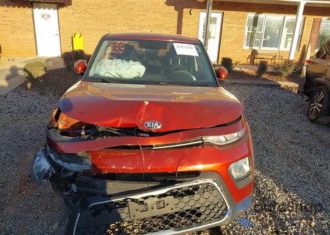 2020 Kia Soul Lx z USA, uszkodzony, nr VIN KNDJ23AU2L7081676